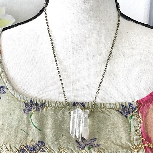 Natural Stone Quartz Crystal Necklace - Picture 5 of 6