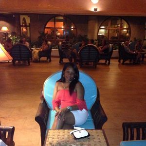 Meet your Posher, Beverly