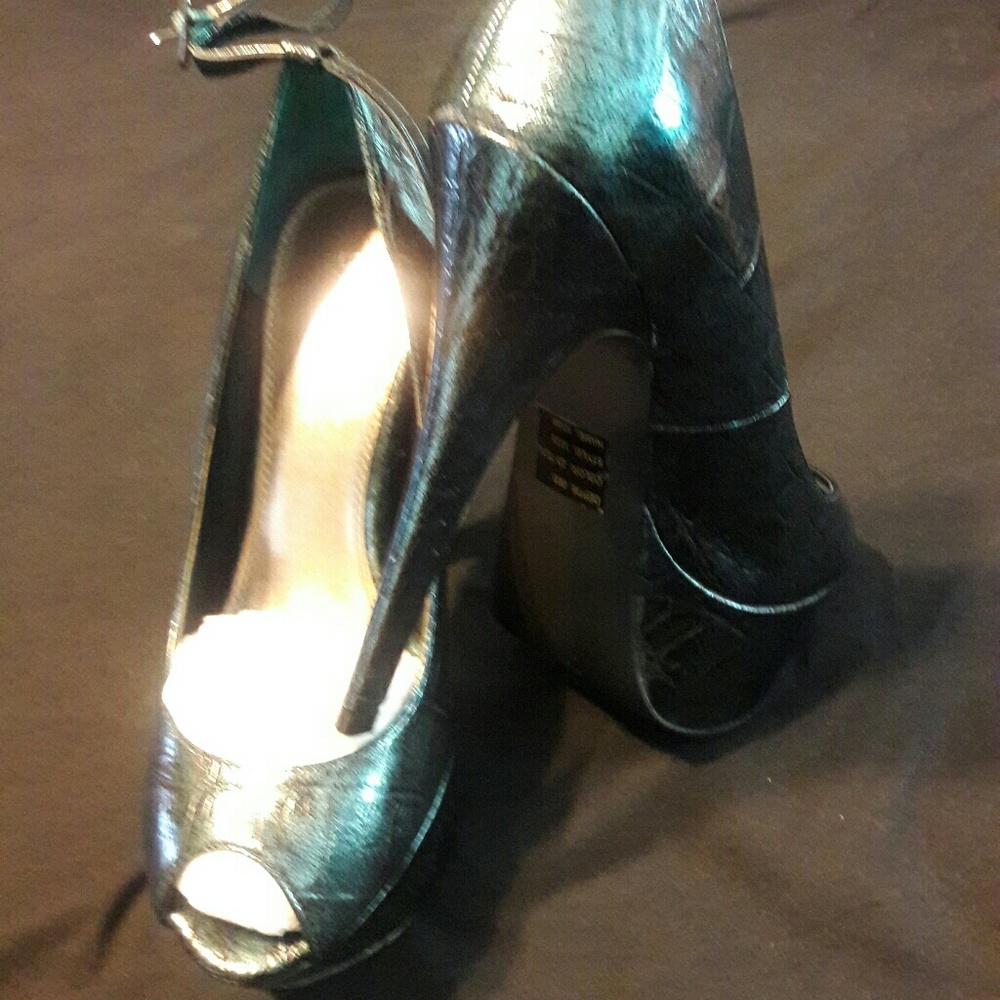 Women's shoe