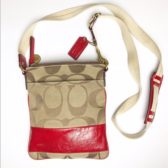Coach Handbags - Authentic Coach Signature Swingback