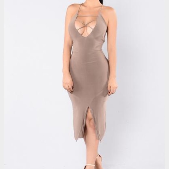 Fitted club dress - Picture 1 of 3