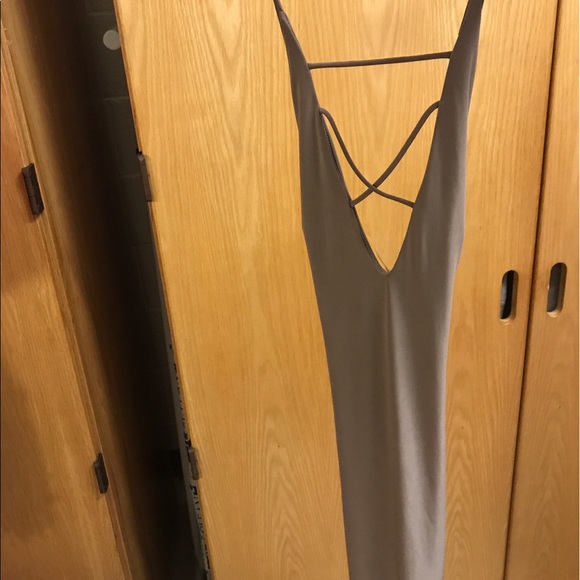 Fitted club dress - Picture 2 of 3