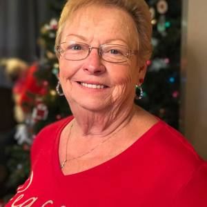 Meet your Posher, Doris lee