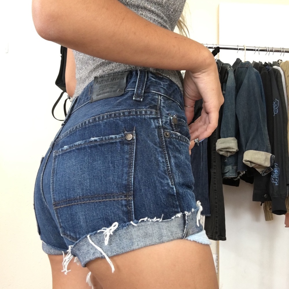 LEVI SHORTS