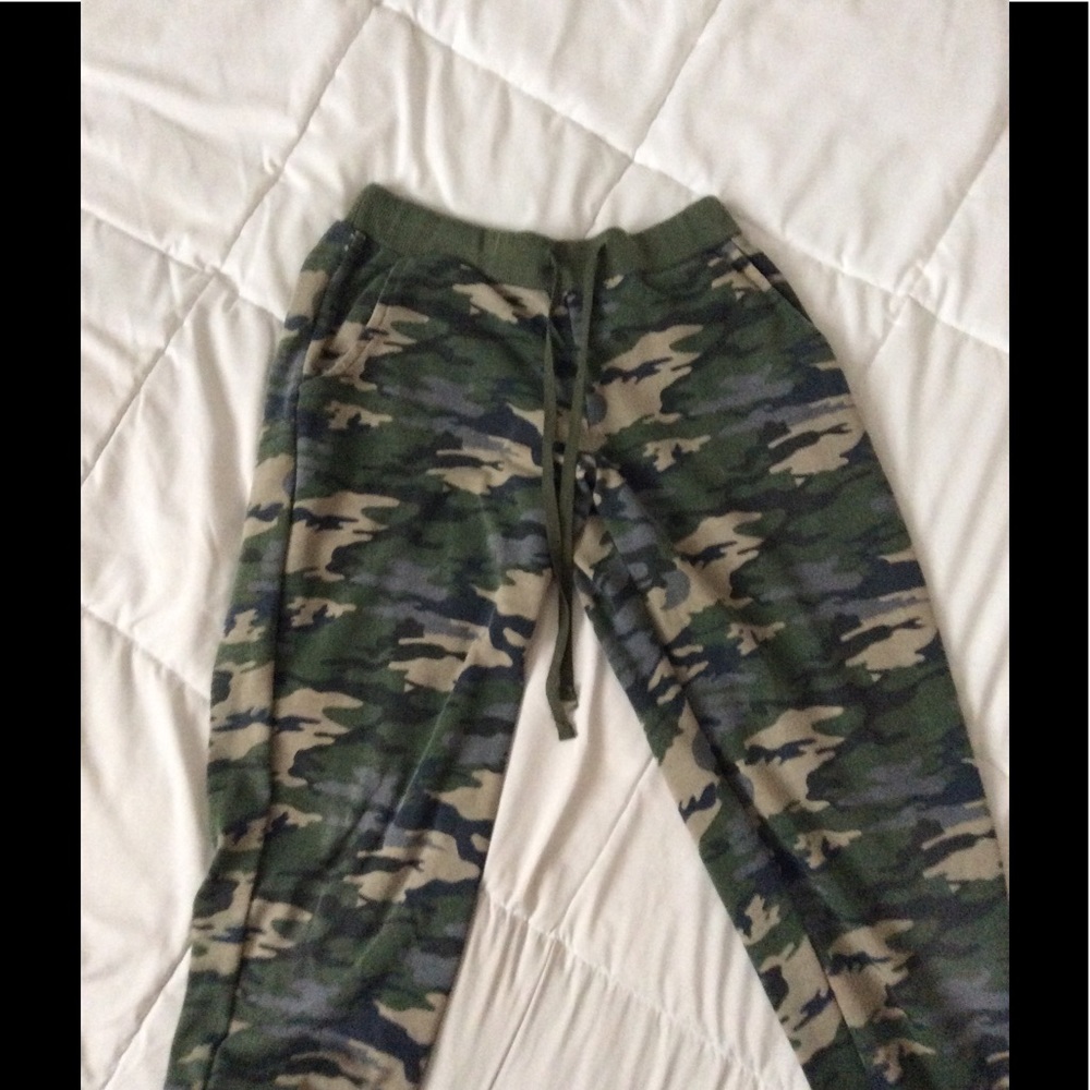 Army Joggers