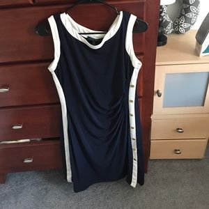 Sleeveless bodycon dress