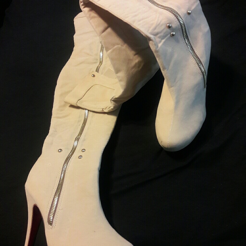 Women's thigh high boots