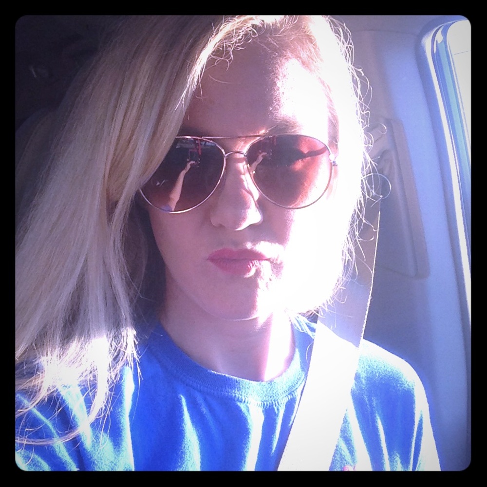 Meet your Posher, Dixie