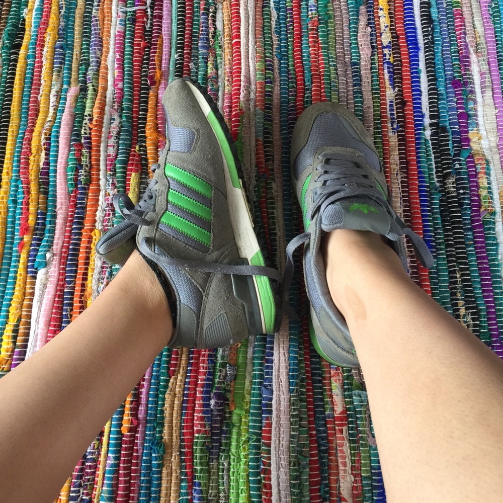 Adidas Sneakers 7.5/8