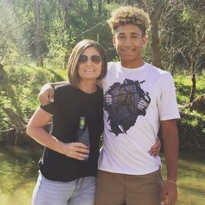 Meet your Posher, Isaiah