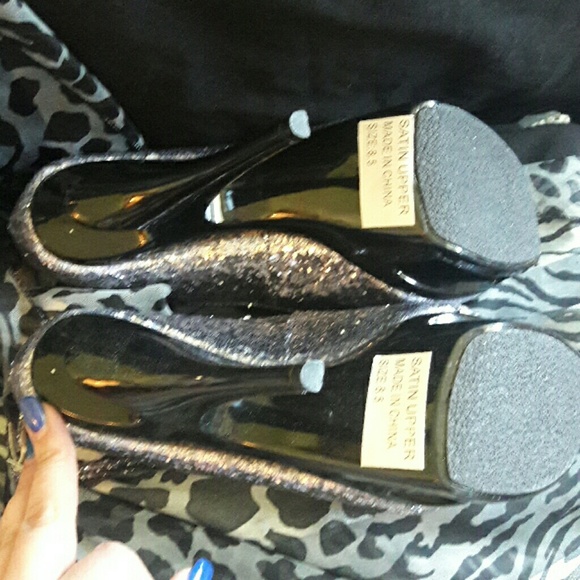 Unsensored glitter club stilettos ! 5+ in - Picture 6 of 7