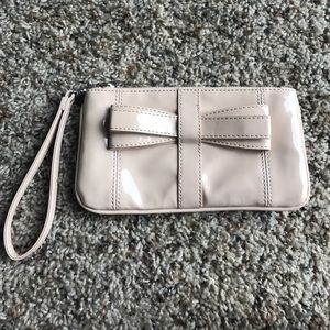 Nude wristlet