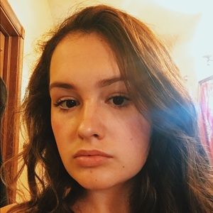 Meet your Posher, Riley