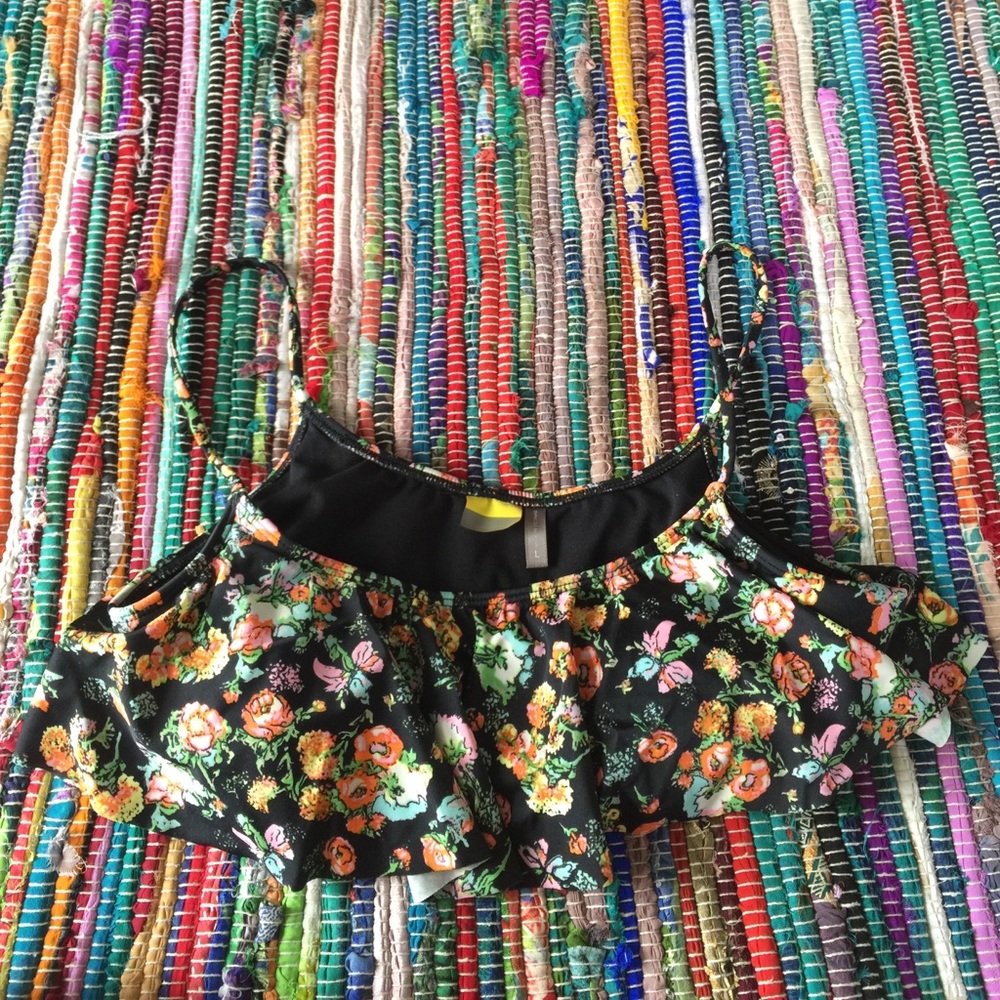 Swimsuit Top Floral size L