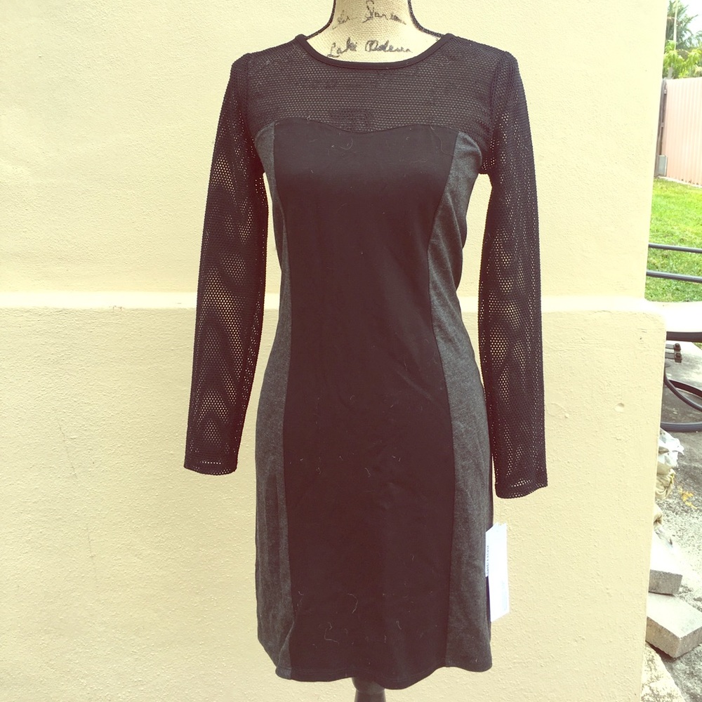 Long sleeve Kensie dress