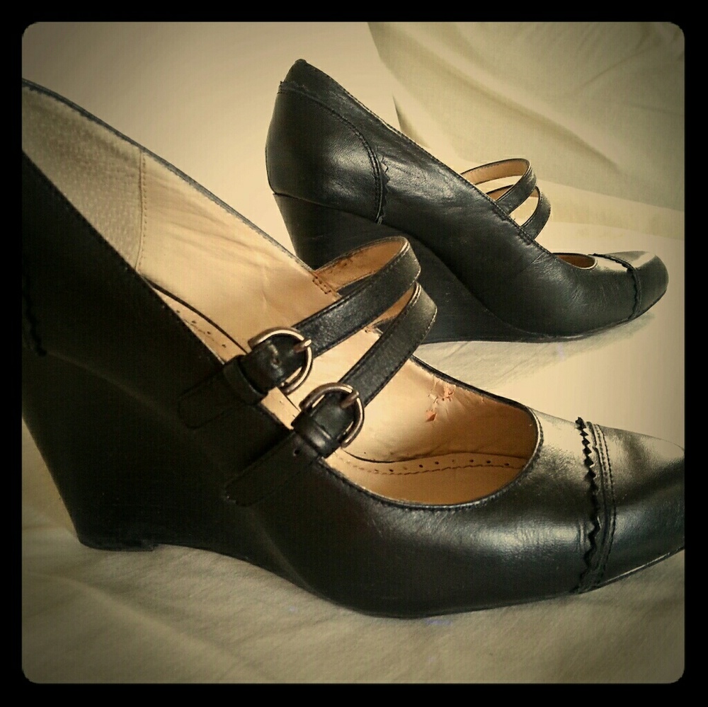 Adrienne Vittadini wedge Mary Janes