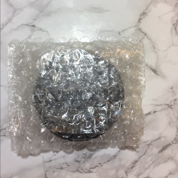 Rodeo Drive Highlighter by OFRA Cosmetics - Picture 3 of 5