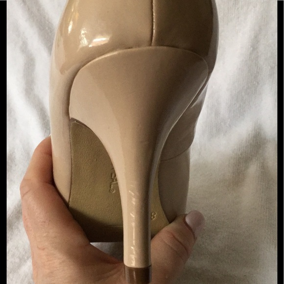 Lovely beige/cream peep toe 3" pumps! - Picture 7 of 7