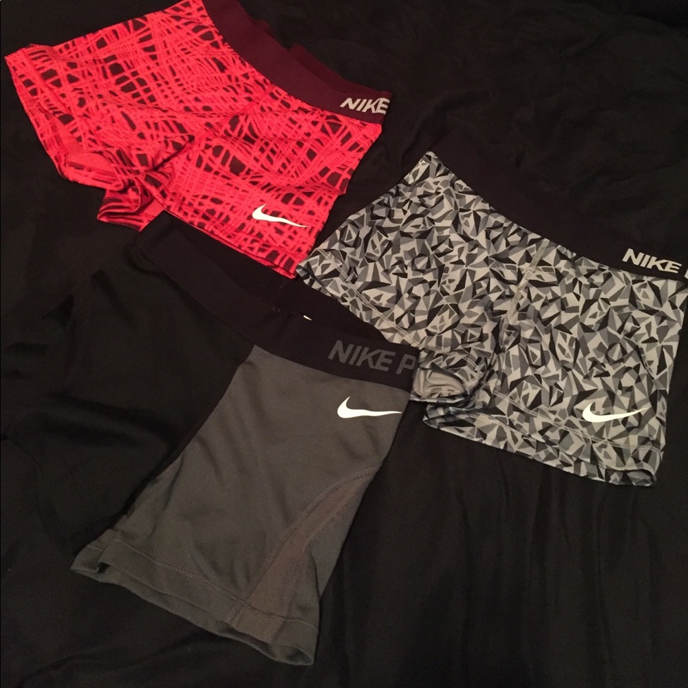 Bundle of 3 Nike Pro Shorts (S)