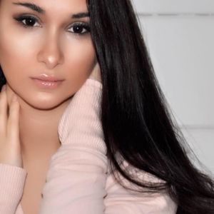 Meet your Posher, Lili