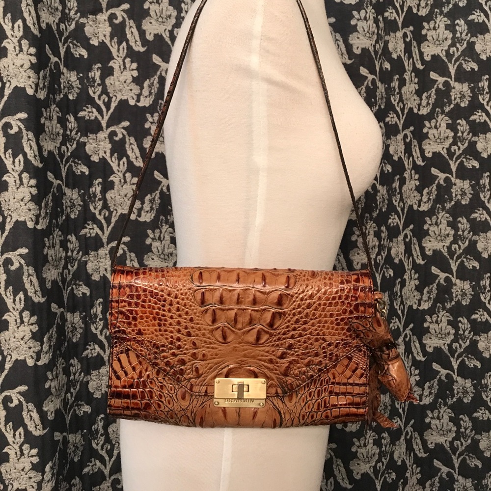 Brahmin Envelope Clutch / Shoulder Bag (almond)