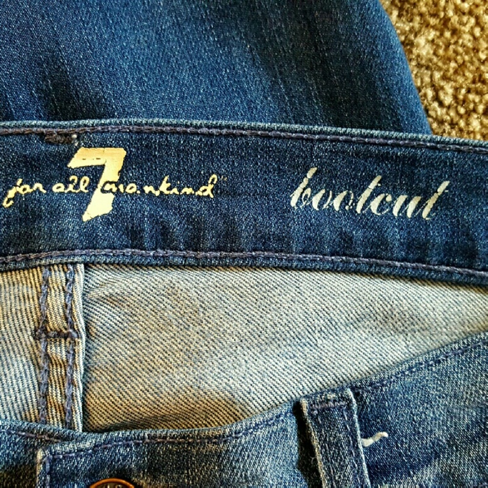 7 for all mankind bootcut jeans 26