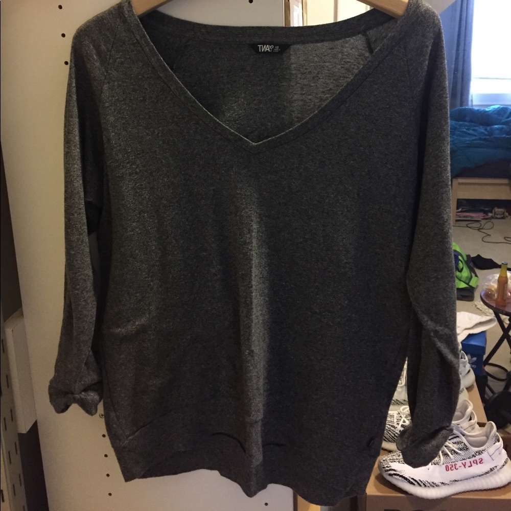 TNA sweatshirt