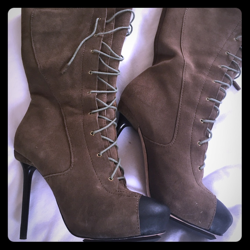 ❤️ SOLD❤️❤️❤️❤️❤️LAMB BOOTS