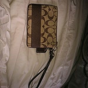 Cloth coach wristlet