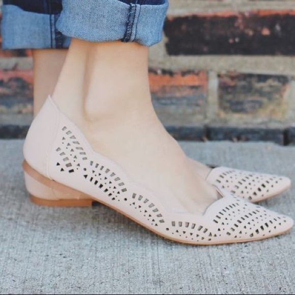 🎉NEW LIM. AVAILABLE🦄Ballerina Cut Out Flats-Nude - Picture 2 of 6