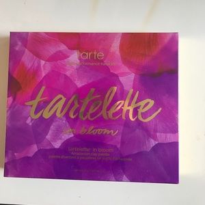 ✨BRAND NEW TARTELETTE IN BLOOM PALETTE✨