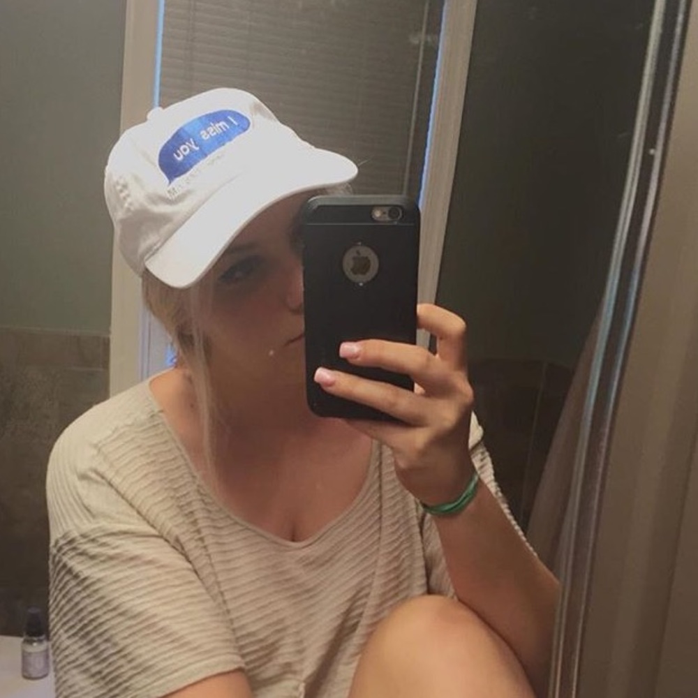 Meet your Posher, Lauren