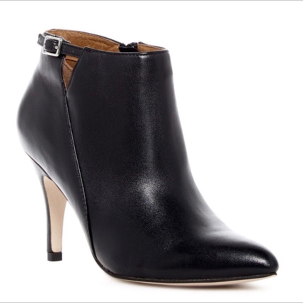 Rostery Pointy toe Bootie Size:8.5 & 9