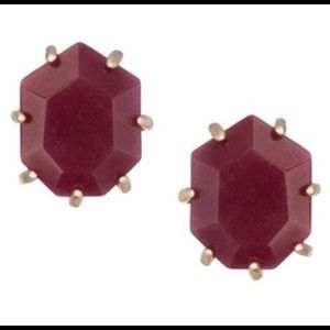 NFS! ISO Maroon Morgans and Elisa!