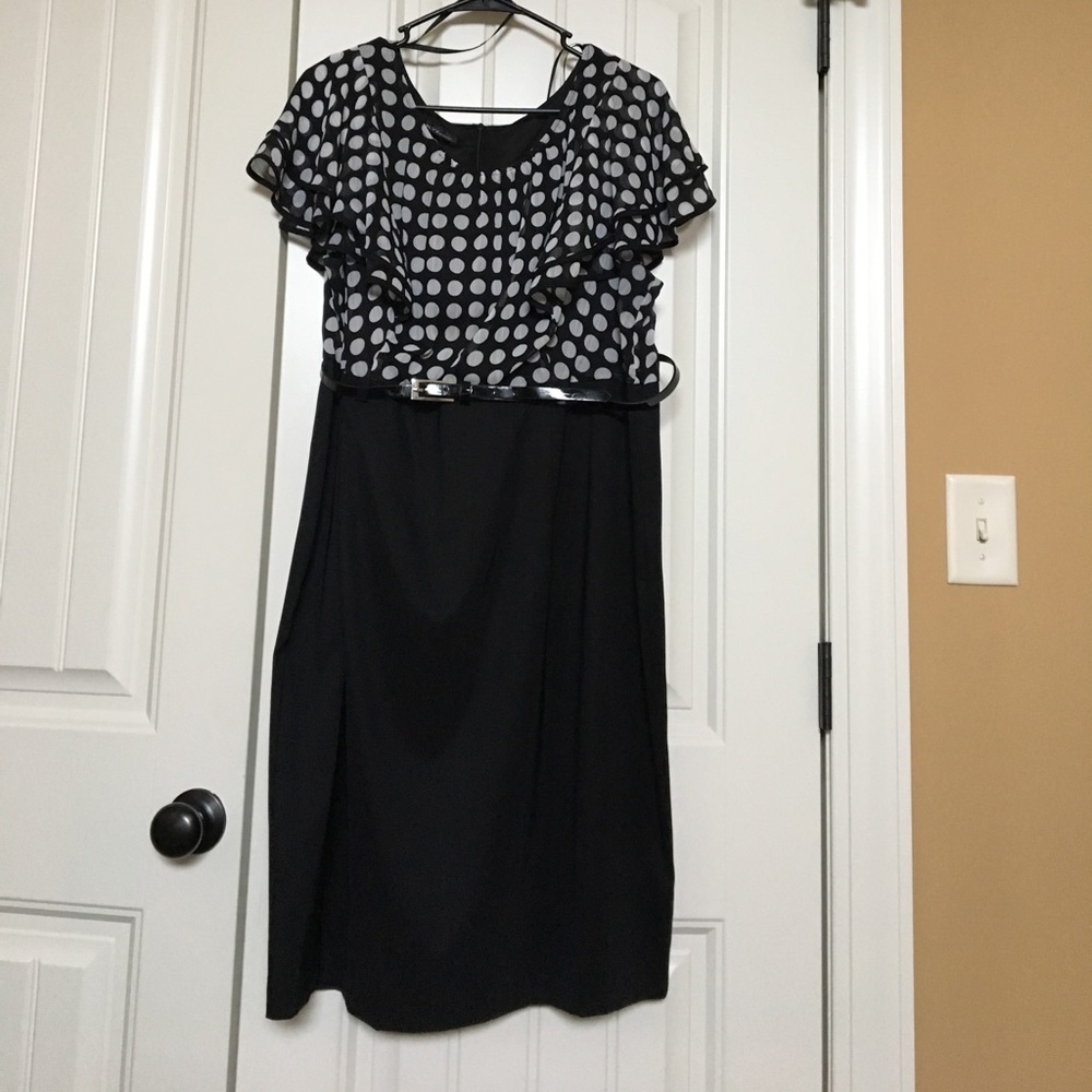 Layered flutter sleeve dress. Polkadot top. NWOT.