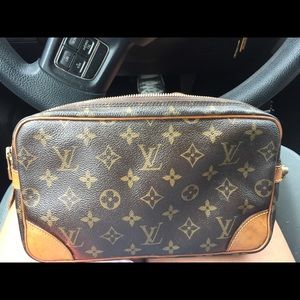 Louis Vuitton wristlet