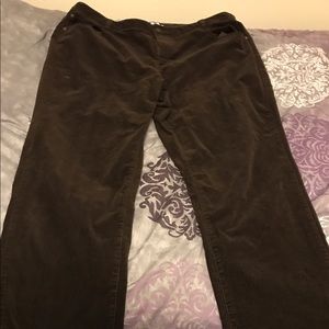 🛍 Brown corduroy pants