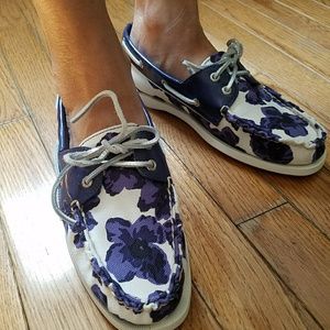 Floral Blue boat shoes