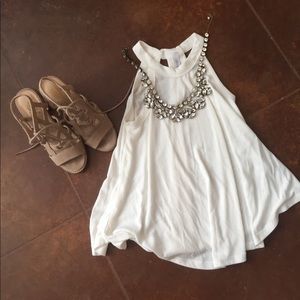 Halter/high neck top