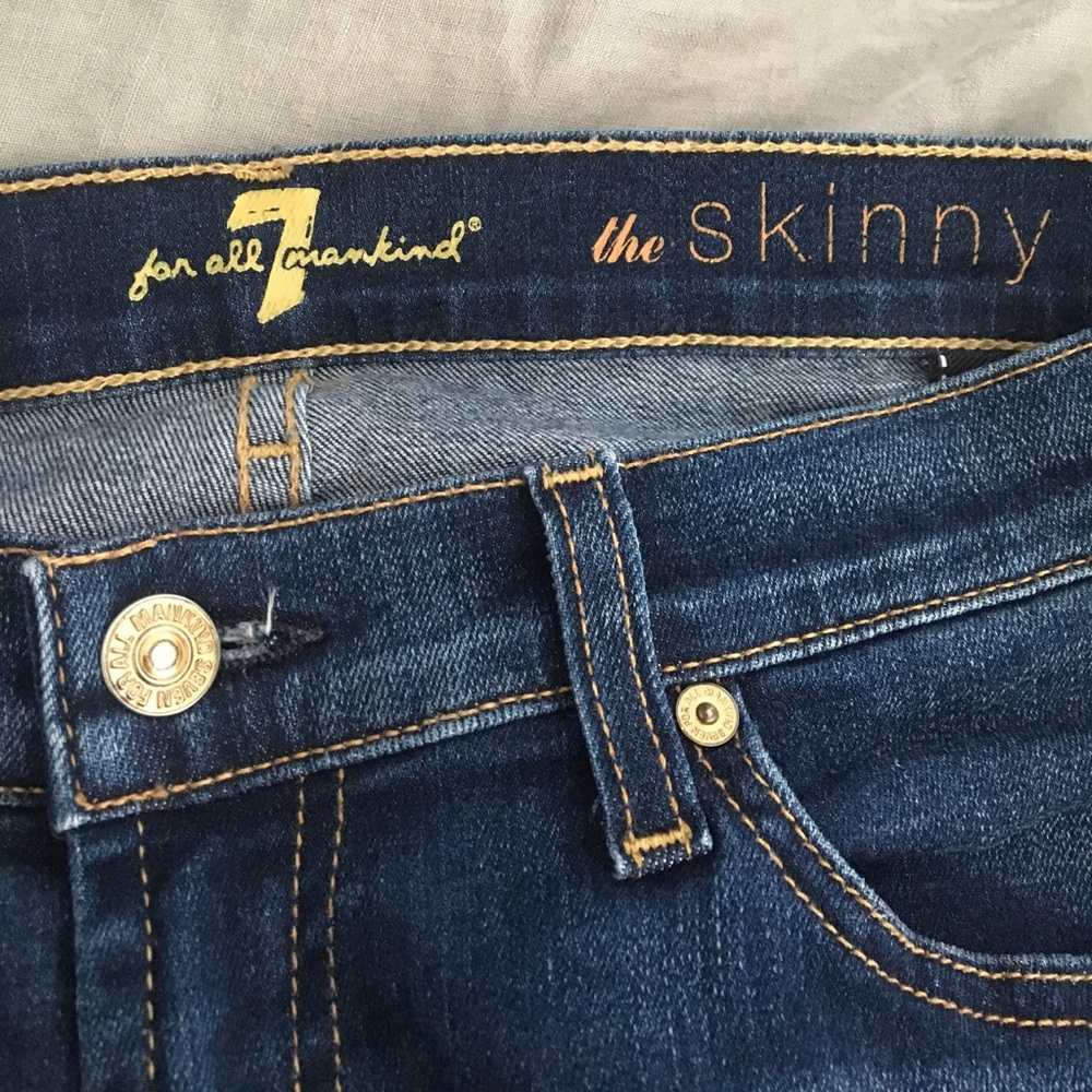 Jeans - Picture 3 of 4