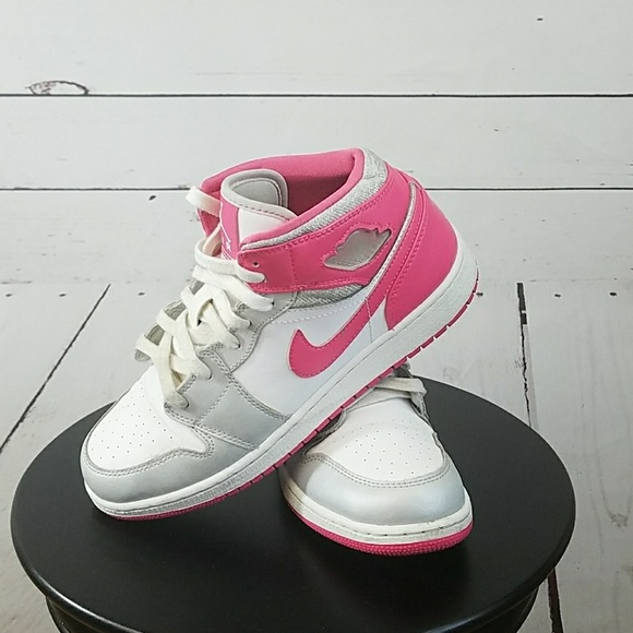 Nike Pink Girls Size 7 Youth Air Jordan Sneakers - Picture 2 of 8