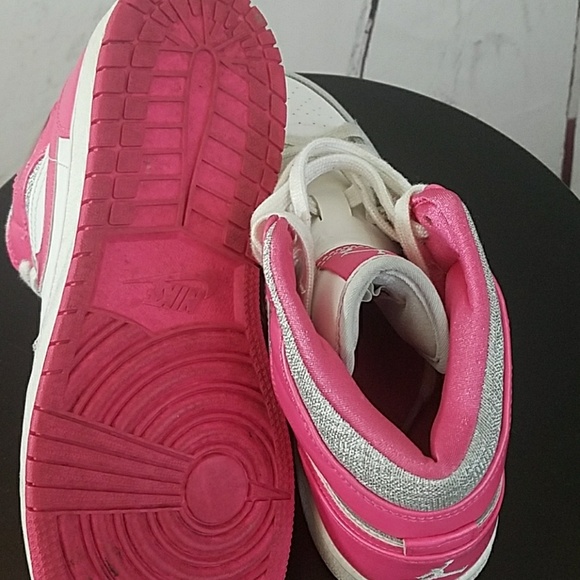Nike Pink Girls Size 7 Youth Air Jordan Sneakers - Picture 7 of 8