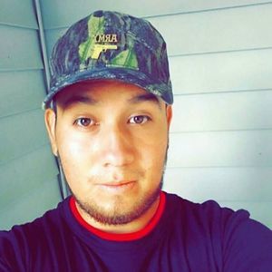 Meet your Posher, Isai