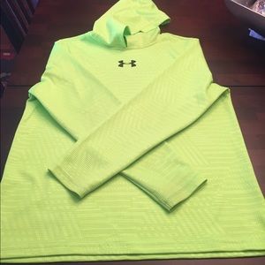 Under Armour long sleeve shirt