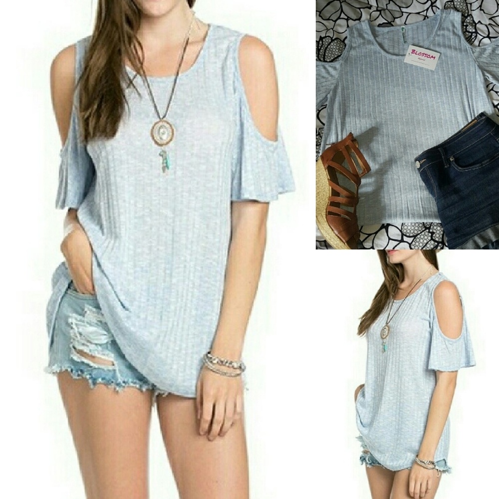 *ONE LEFT* Blue Cold Shoulder Top