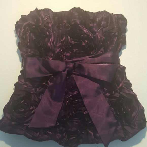 Top - Picture 2 of 3