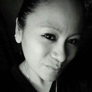 Meet your Posher, Ana