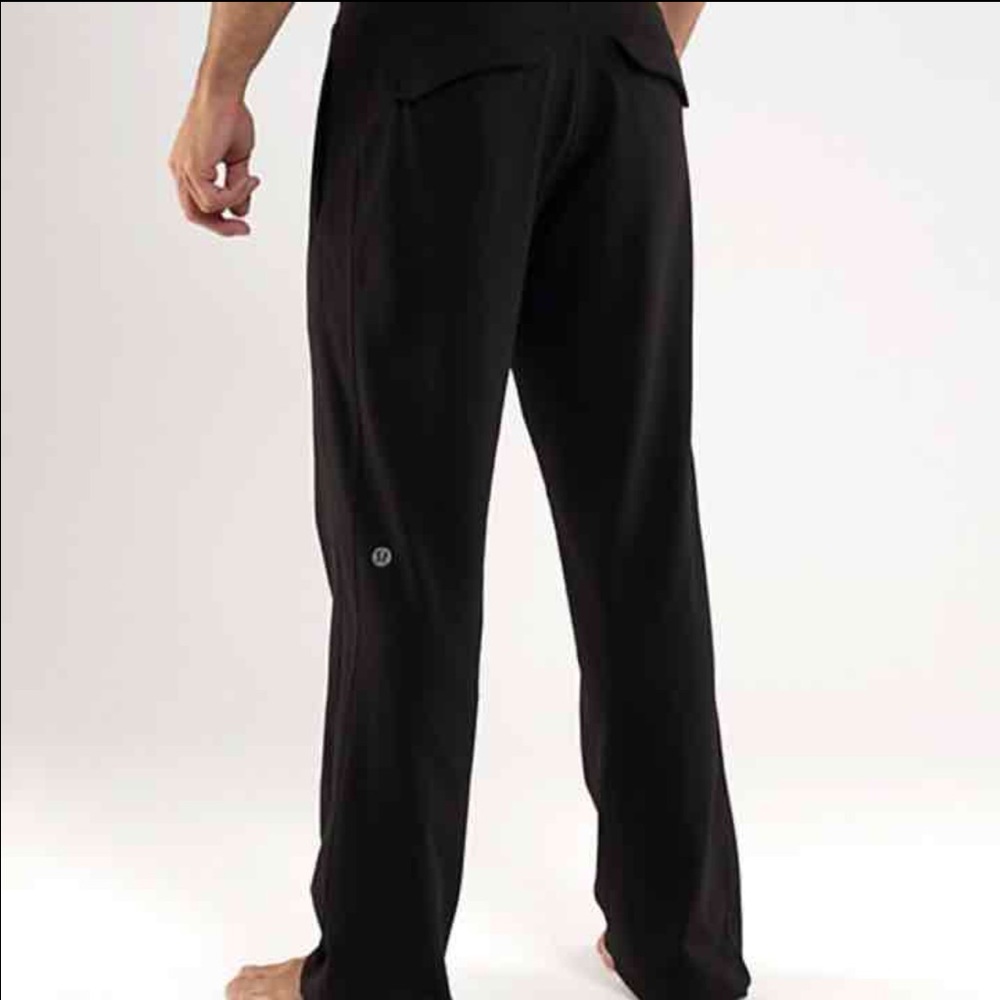 Lululemon black kung fu pant