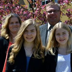 Meet your Posher, Nancy