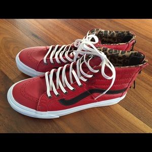 Vans Sk8-Hi Slim Zip Red Leather sneakers